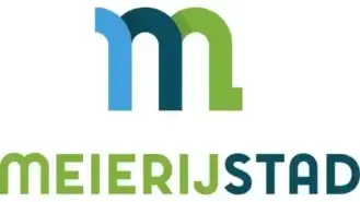 Logo van meierijstad, met een gestileerde kleine "m" in blauw en groen boven de naam "meierijstad" in groene kleine letters.