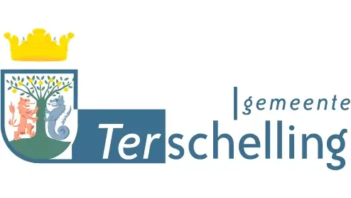 Logo van de gemeente Terschelling met een schild met een boom, twee leeuwen en een kroon, naast de tekst gemeente terschelling.
