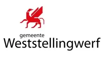 Logo van gemeente weststellingwerf met een rood gestileerd paardenembleem boven de naam in zwarte tekst.
