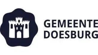 Logo van de gemeente Doesburg met een gestileerd kasteelicoon naast de tekst 'Gemeente Doesburg'.