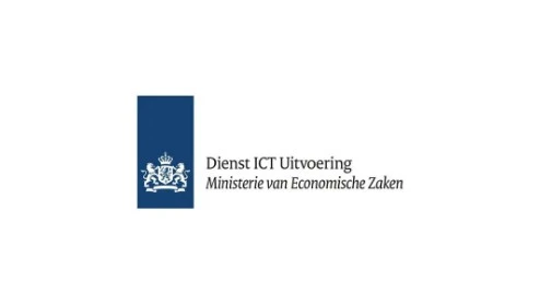 Logo van Dienst ICT Uitvoering, Ministerie van Economische Zaken, met een blauwe rechthoek met een witte kroon en leeuwenembleem, en Nederlandse tekst aan de rechterkant.