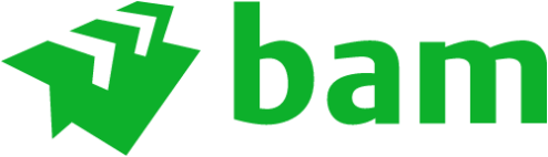 Groen "bam"-logo met links van de tekst een gestileerde geometrische vorm die lijkt op gevouwen papier of abstracte treden, allemaal op een lichte achtergrond.